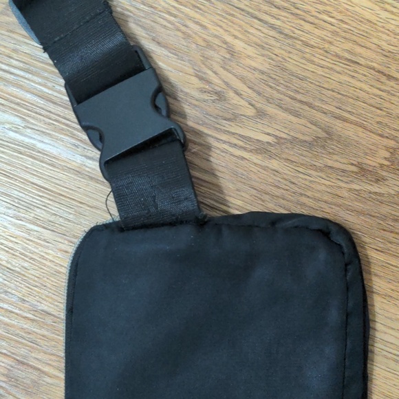 Black Bag - mini - Picture 3 of 4